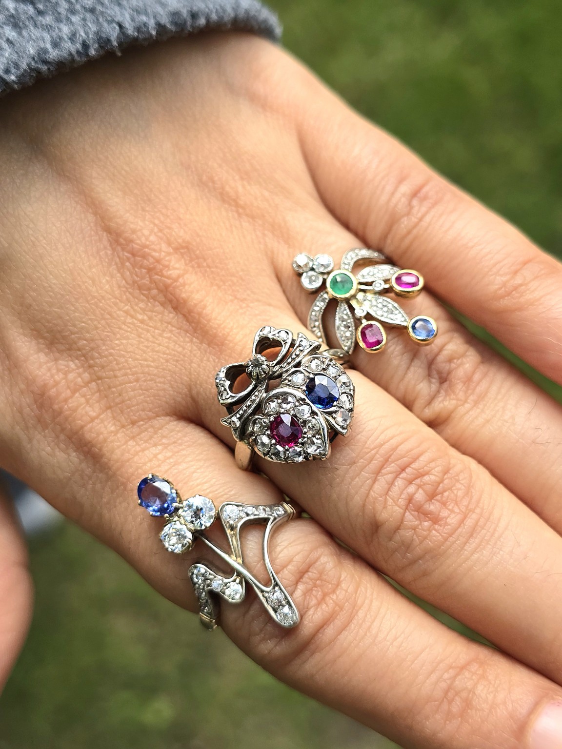 Blue sapphire and diamond ring